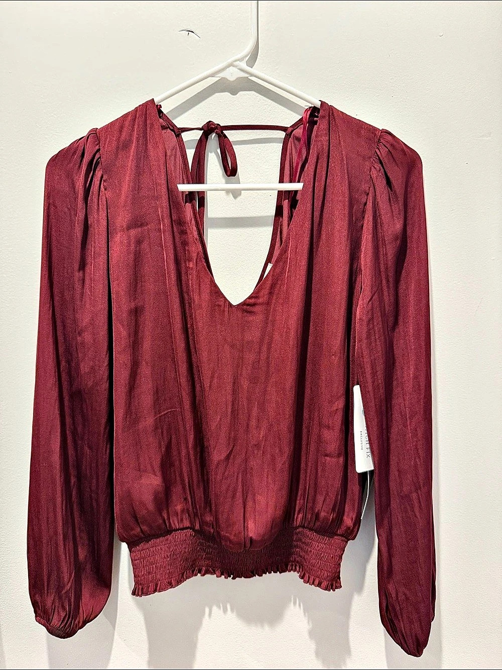 Stitch Fix Ruched Sleeve Blouse in Burgundy Size Small NWT